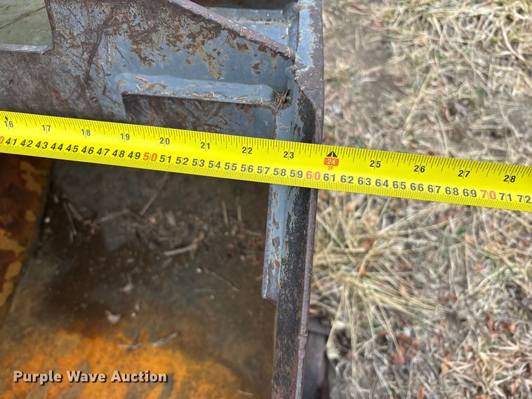 image for item EA4494 2000 New Holland 675E backhoe