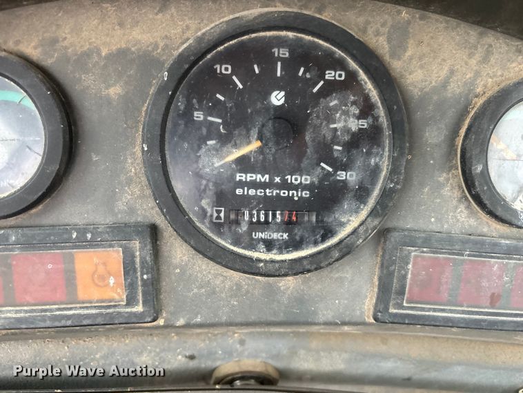 image for item EA4494 2000 New Holland 675E backhoe