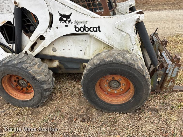 image for item EA4495 1999 Bobcat 873 skid steer loader
