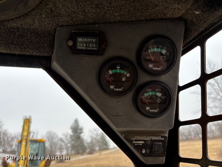 image for item EA4495 1999 Bobcat 873 skid steer loader