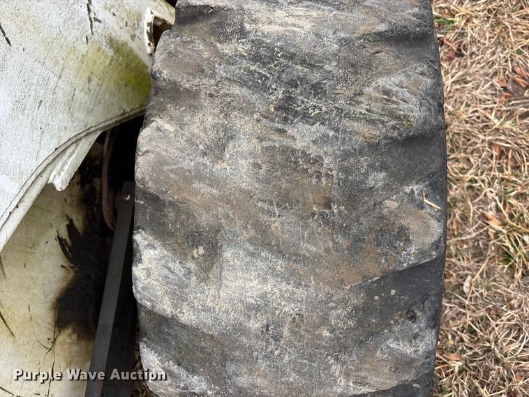 image for item EA4495 1999 Bobcat 873 skid steer loader