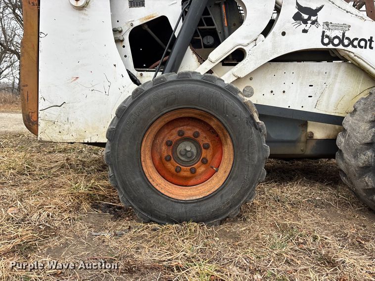 image for item EA4495 1999 Bobcat 873 skid steer loader