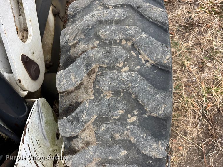 image for item EA4495 1999 Bobcat 873 skid steer loader