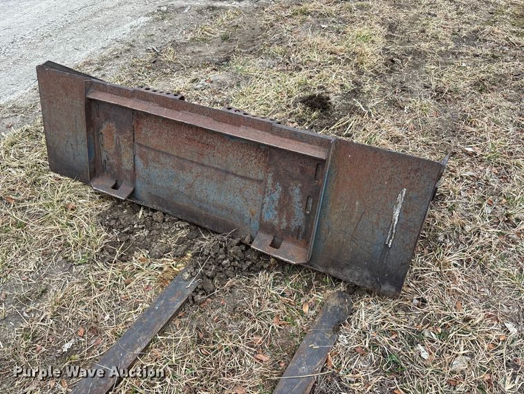 image for item EA4495 1999 Bobcat 873 skid steer loader