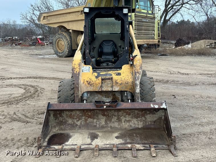 image for item EA4504 2008 Caterpillar 252B2 skid steer loader