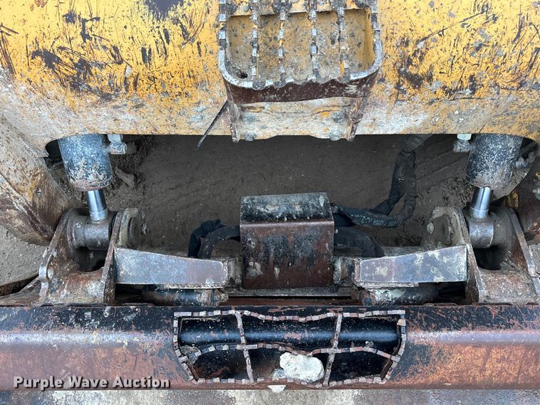 image for item EA4504 2008 Caterpillar 252B2 skid steer loader