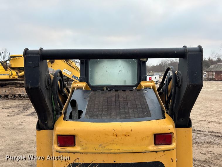image for item EA4504 2008 Caterpillar 252B2 skid steer loader