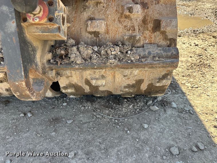 image for item EA4520 Bulldog TR34R trench compactor