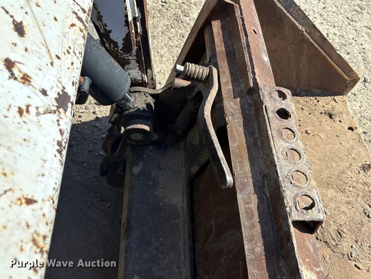 image for item EA4521 2013 Bobcat S175 skid steer loader