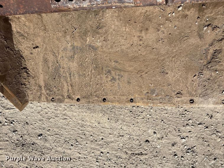 image for item EA4521 2013 Bobcat S175 skid steer loader