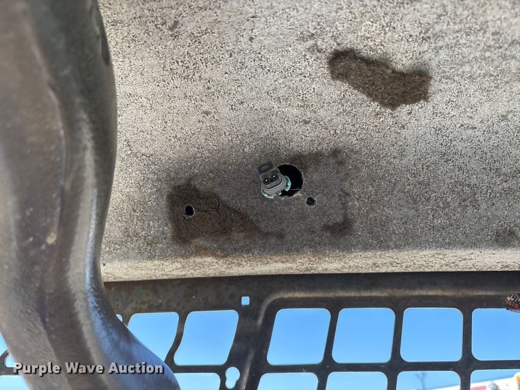 image for item EA4521 2013 Bobcat S175 skid steer loader