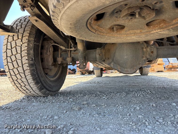 image for item EA4522 2019 Chevrolet Silverado 2500HD Crew Cab pickup truck