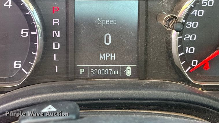 image for item EA4522 2019 Chevrolet Silverado 2500HD Crew Cab pickup truck