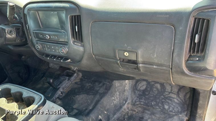 image for item EA4522 2019 Chevrolet Silverado 2500HD Crew Cab pickup truck