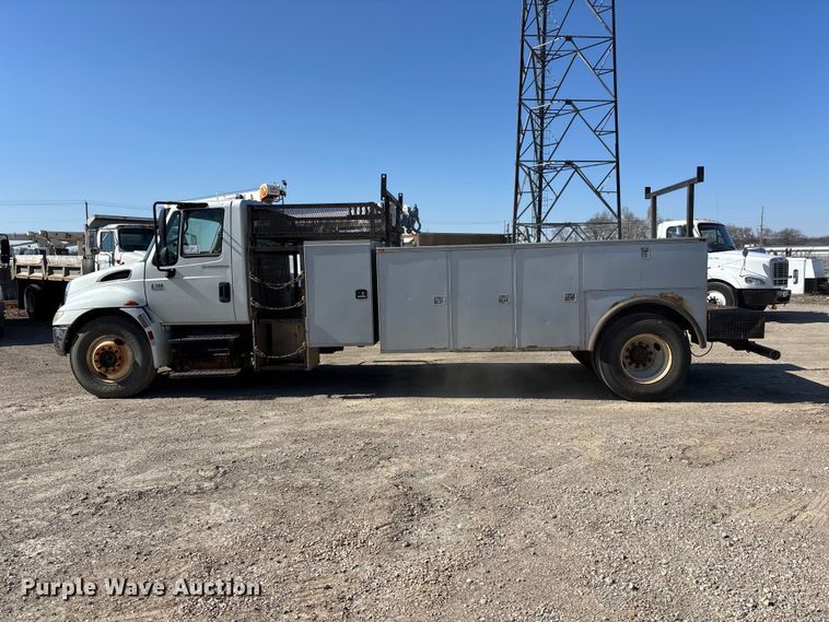 image for item EA4524 2007 International MA025 utility / service truck