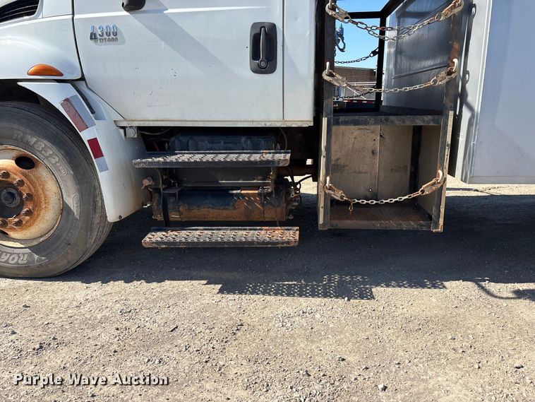 image for item EA4524 2007 International MA025 utility / service truck