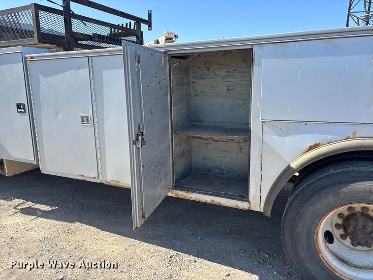 image for item EA4524 2007 International MA025 utility / service truck