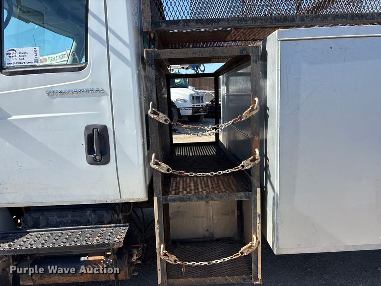 image for item EA4524 2007 International MA025 utility / service truck