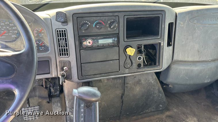 image for item EA4524 2007 International MA025 utility / service truck