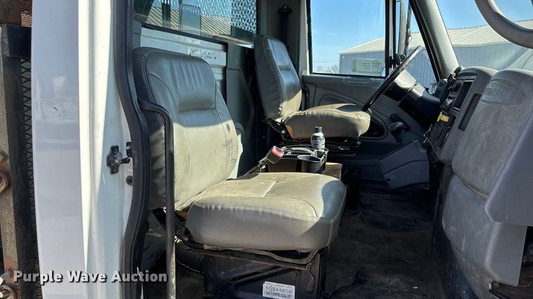 image for item EA4524 2007 International MA025 utility / service truck