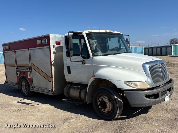 image for item EA4525 2016 International MH025 utility / service truck