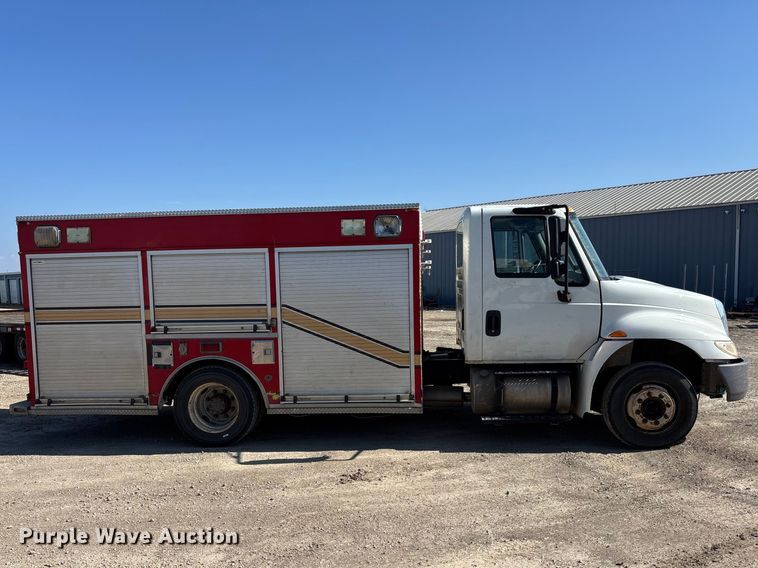 image for item EA4525 2016 International MH025 utility / service truck