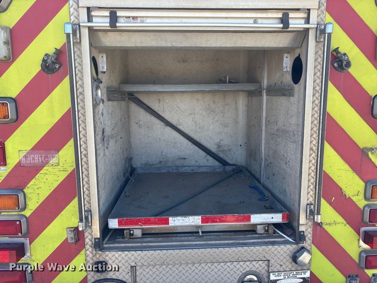 image for item EA4525 2016 International MH025 utility / service truck