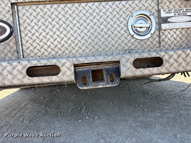 image for item EA4525 2016 International MH025 utility / service truck