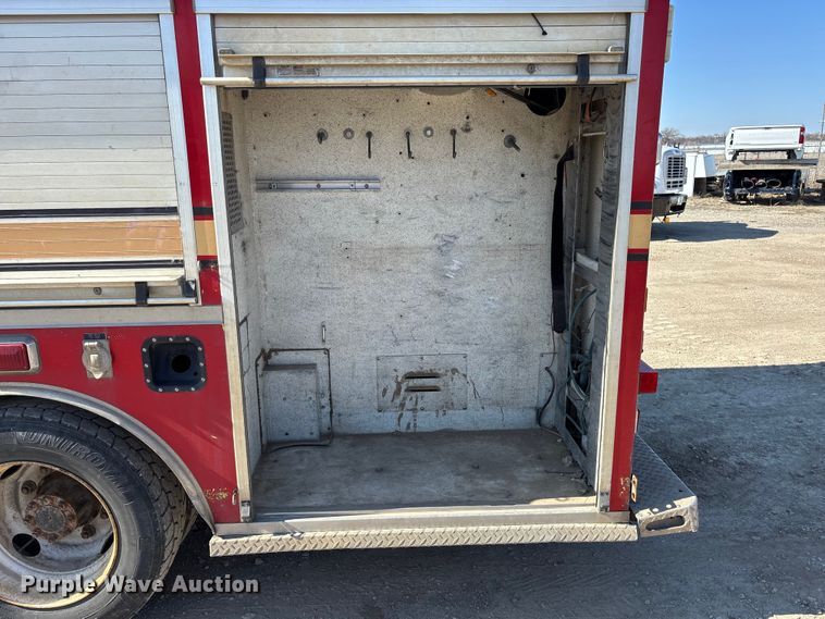 image for item EA4525 2016 International MH025 utility / service truck