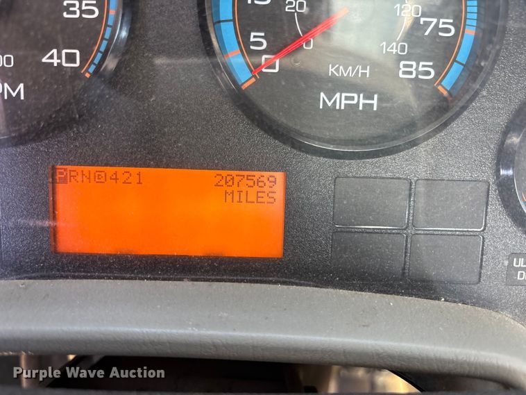 image for item EA4525 2016 International MH025 utility / service truck