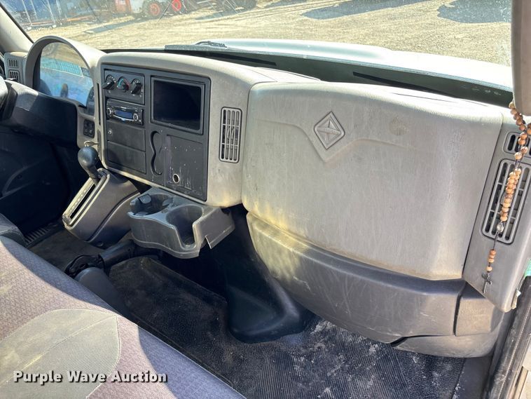 image for item EA4525 2016 International MH025 utility / service truck