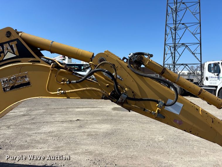 image for item EA4526 2000 Caterpillar 416C backhoe