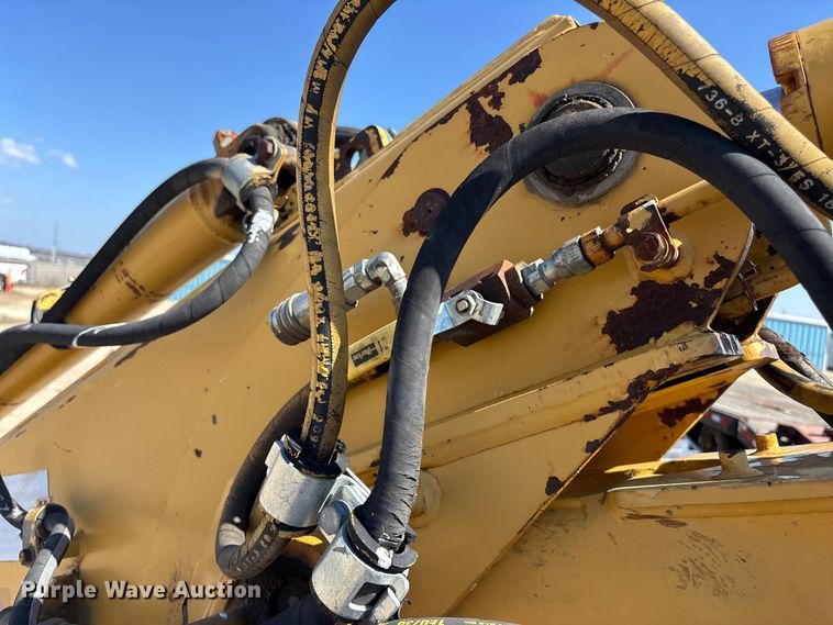 image for item EA4526 2000 Caterpillar 416C backhoe