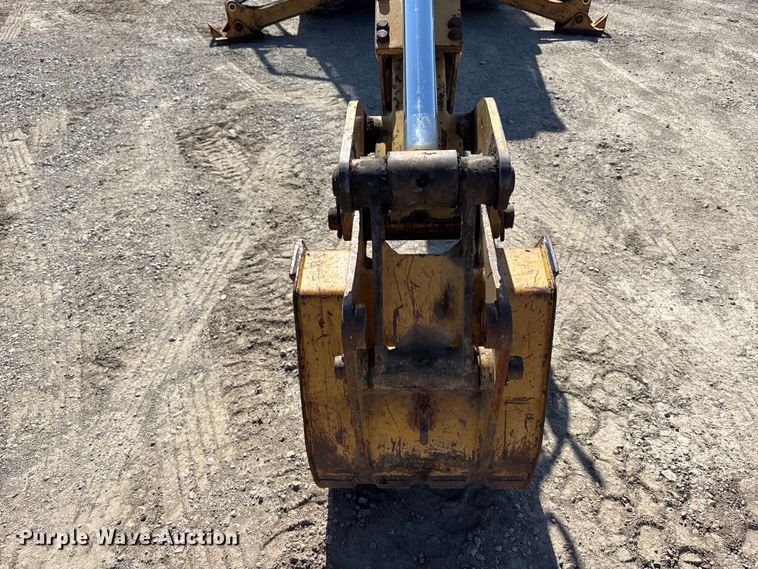 image for item EA4526 2000 Caterpillar 416C backhoe