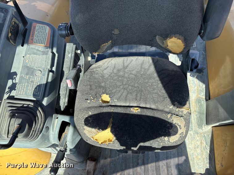 image for item EA4526 2000 Caterpillar 416C backhoe