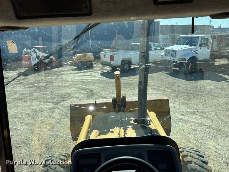 image for item EA4526 2000 Caterpillar 416C backhoe