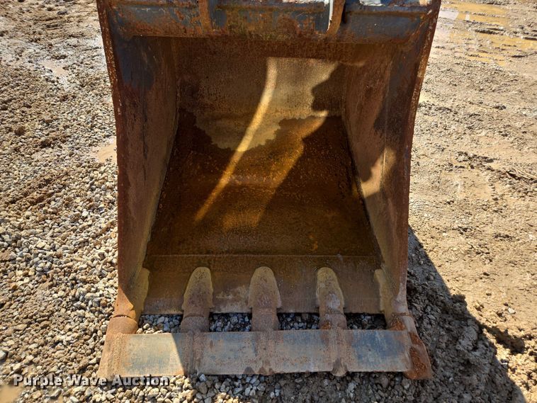 image for item EA5447 2021 Komatsu PC170LC-11 excavator