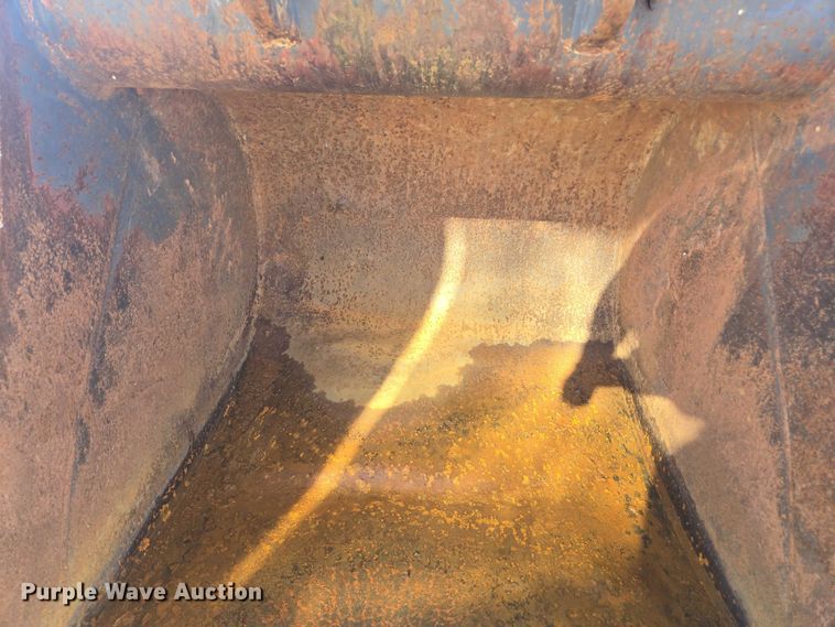 image for item EA5447 2021 Komatsu PC170LC-11 excavator