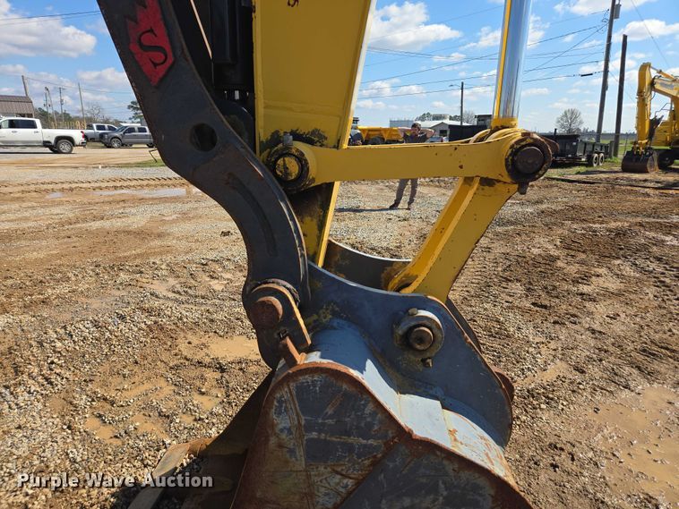 image for item EA5447 2021 Komatsu PC170LC-11 excavator