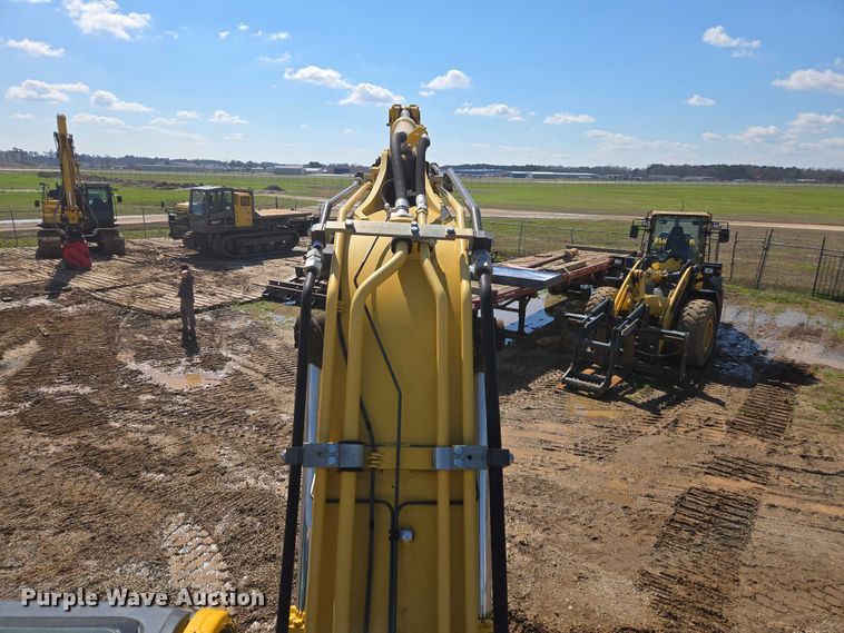 image for item EA5447 2021 Komatsu PC170LC-11 excavator