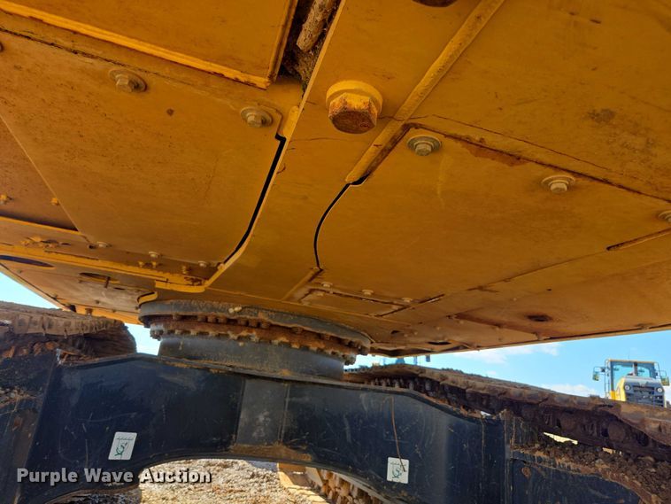 image for item EA5447 2021 Komatsu PC170LC-11 excavator