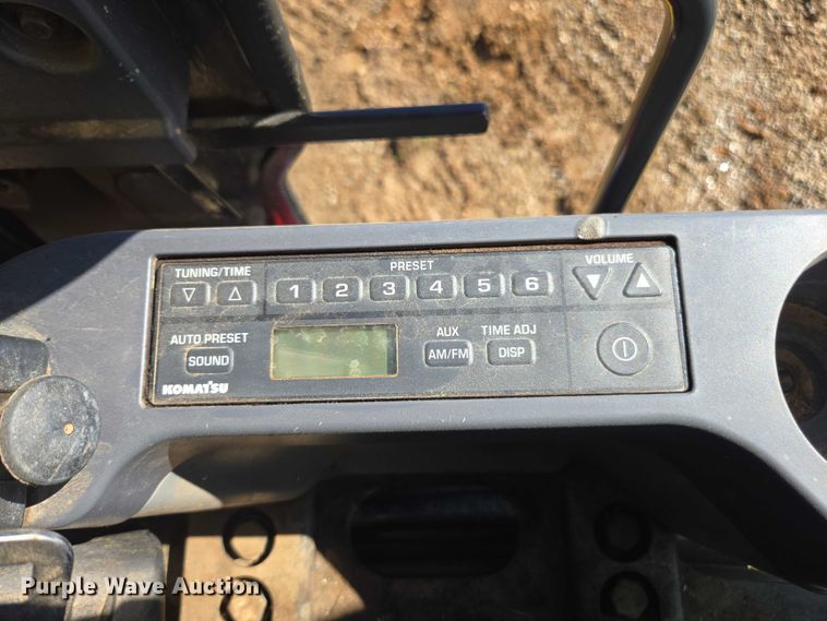 image for item EA5447 2021 Komatsu PC170LC-11 excavator