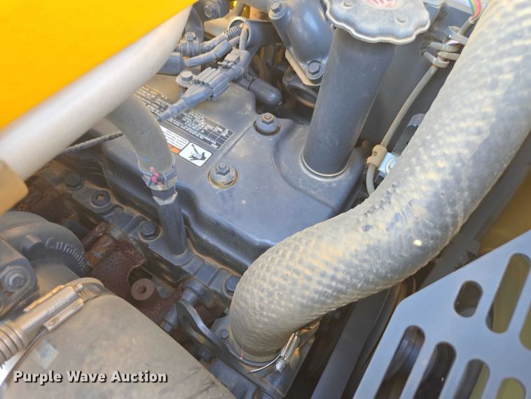 image for item EA5447 2021 Komatsu PC170LC-11 excavator