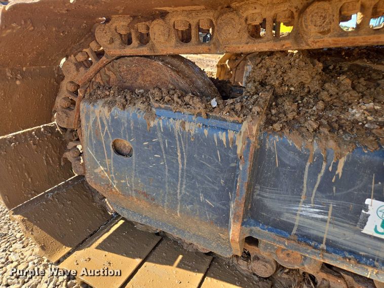 image for item EA5447 2021 Komatsu PC170LC-11 excavator