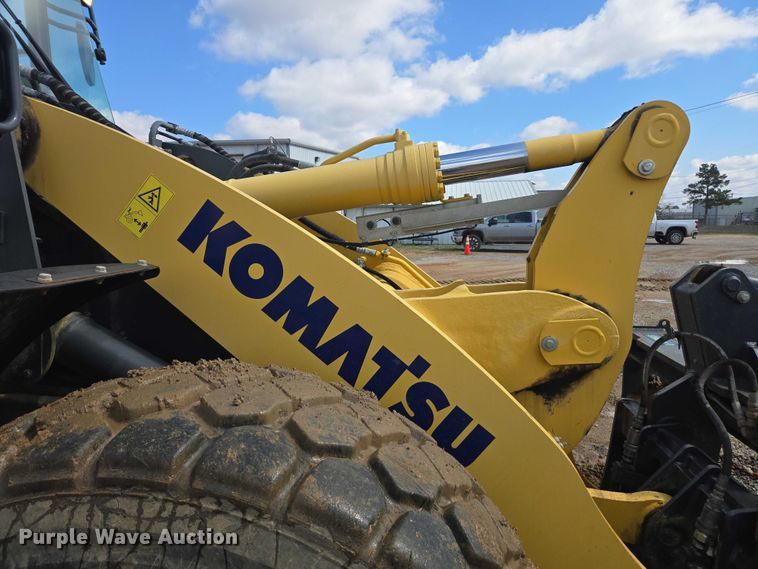 image for item EA5448 2021 Komatsu W320-8 wheel loader