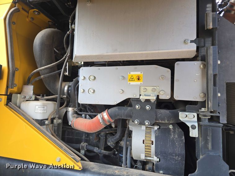 image for item EA5448 2021 Komatsu W320-8 wheel loader