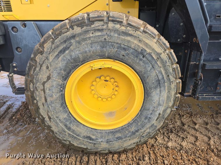 image for item EA5448 2021 Komatsu W320-8 wheel loader