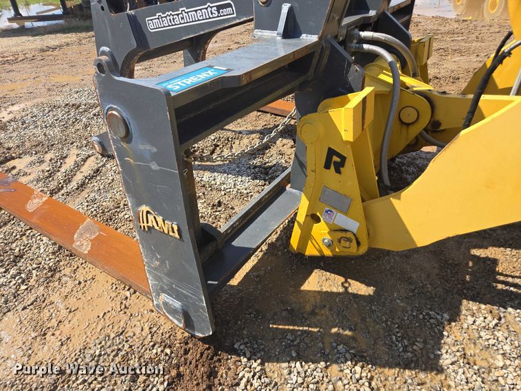 image for item EA5449 2021 Komatsu WA320-8 wheel loader