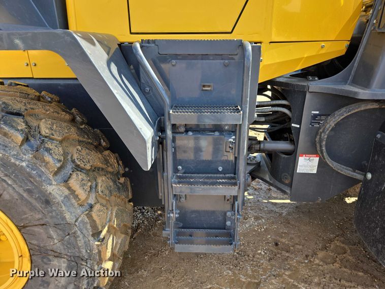 image for item EA5449 2021 Komatsu WA320-8 wheel loader