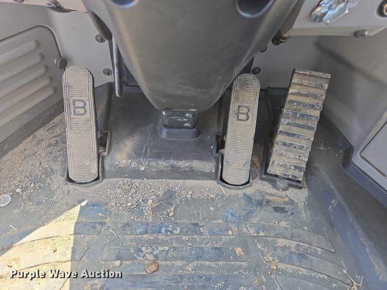 image for item EA5449 2021 Komatsu WA320-8 wheel loader